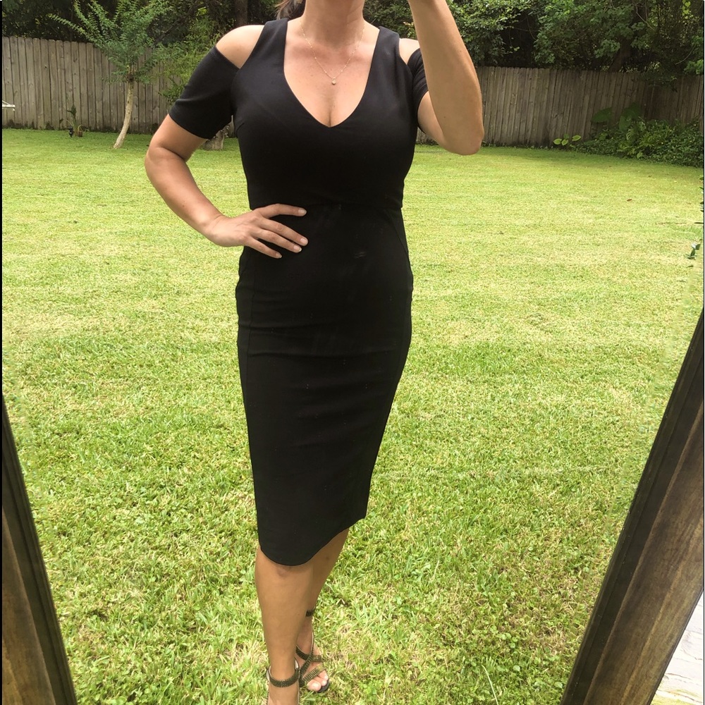Size Medium black dress. Brand: Love By Design